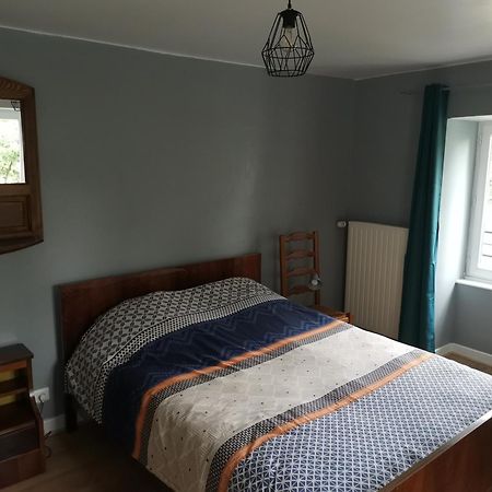Le Moulin Mallat Mazeyrat D Allier 43300 Luaran gambar