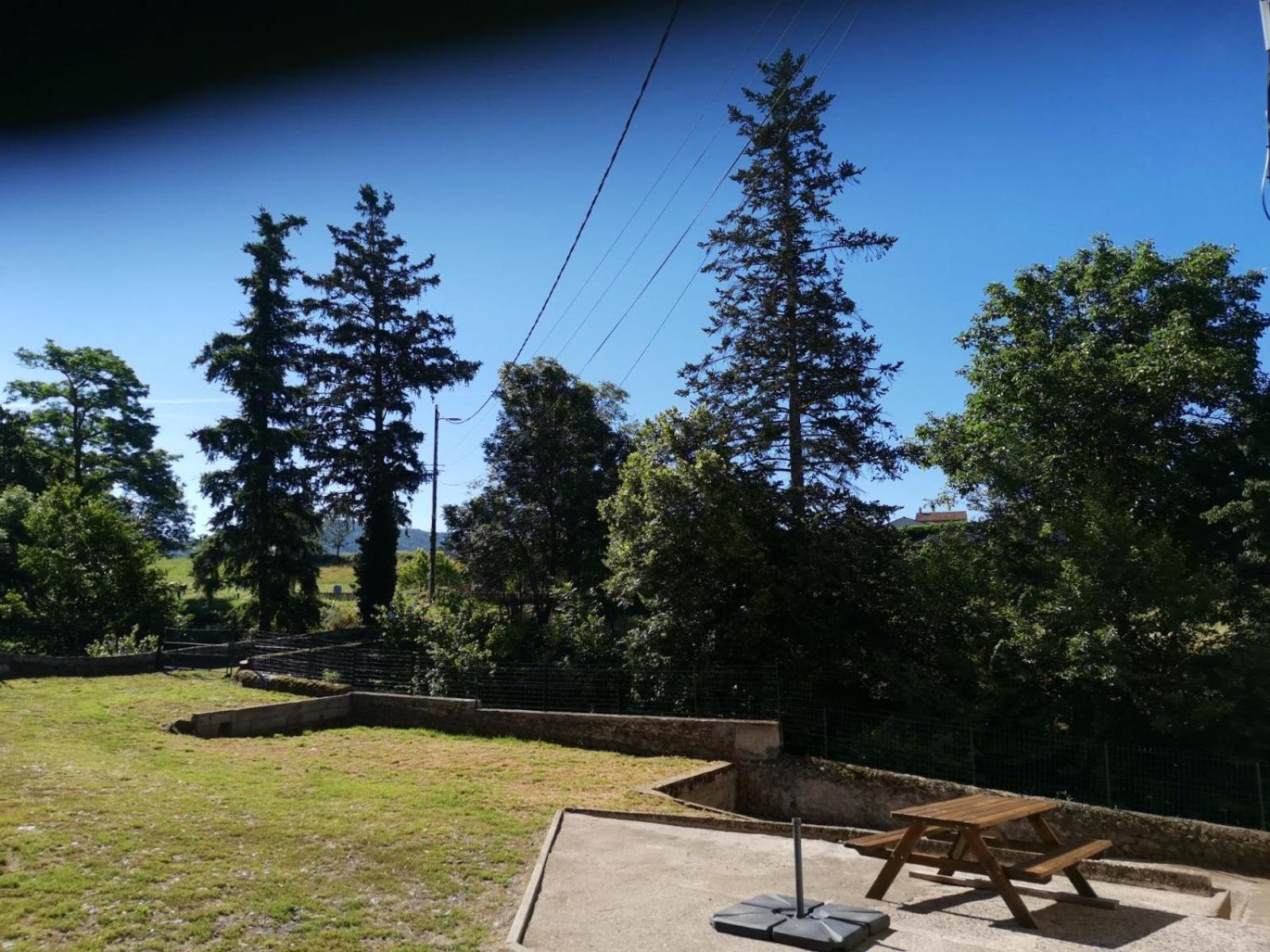 Le Moulin Mallat Mazeyrat D Allier 43300 Luaran gambar